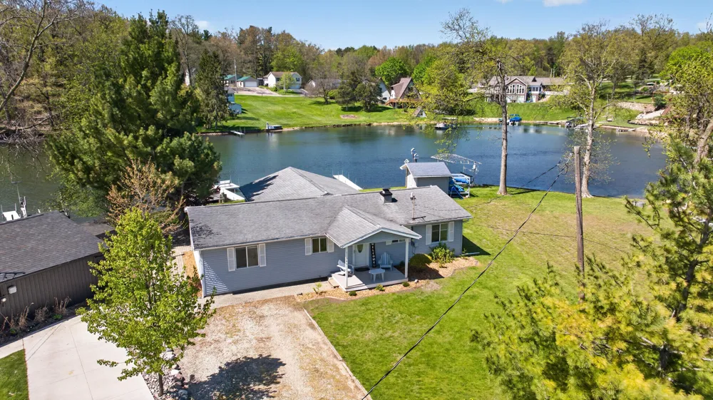 11640 Cedar Court Jerome, MI 49249