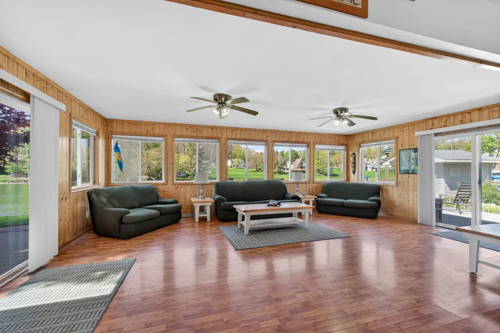 11640 Cedar Court Jerome, MI 49249