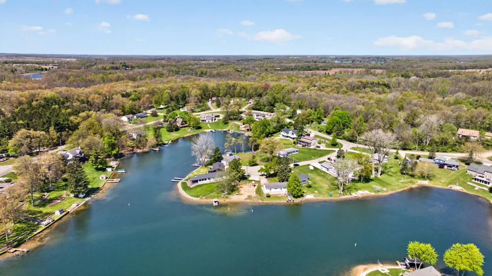 11640 Cedar Court Jerome, MI 49249