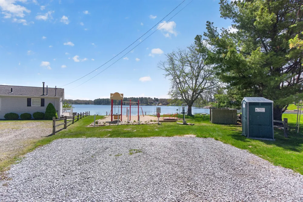 11640 Cedar Court Jerome, MI 49249