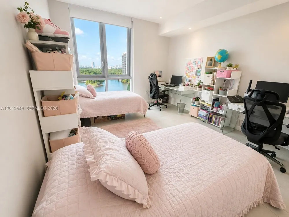 17111 Biscayne Blvd #1610 North Miami Beach, FL 33160