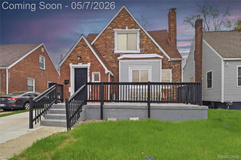 21412 Reimanville Avenue Royal Oak Charter Township, MI 48220