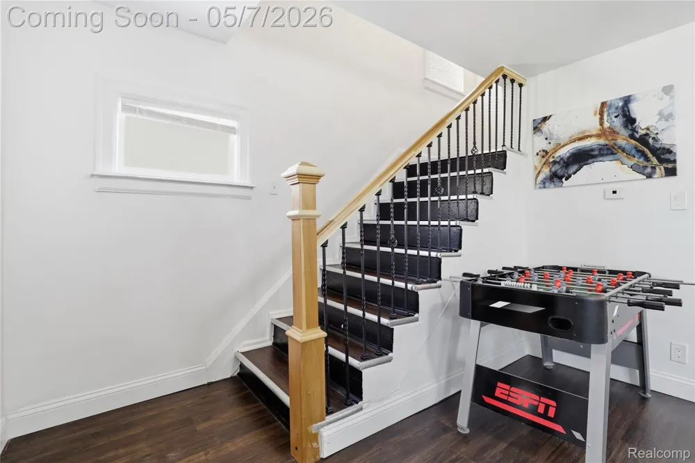 21412 Reimanville Avenue Royal Oak Charter Township, MI 48220