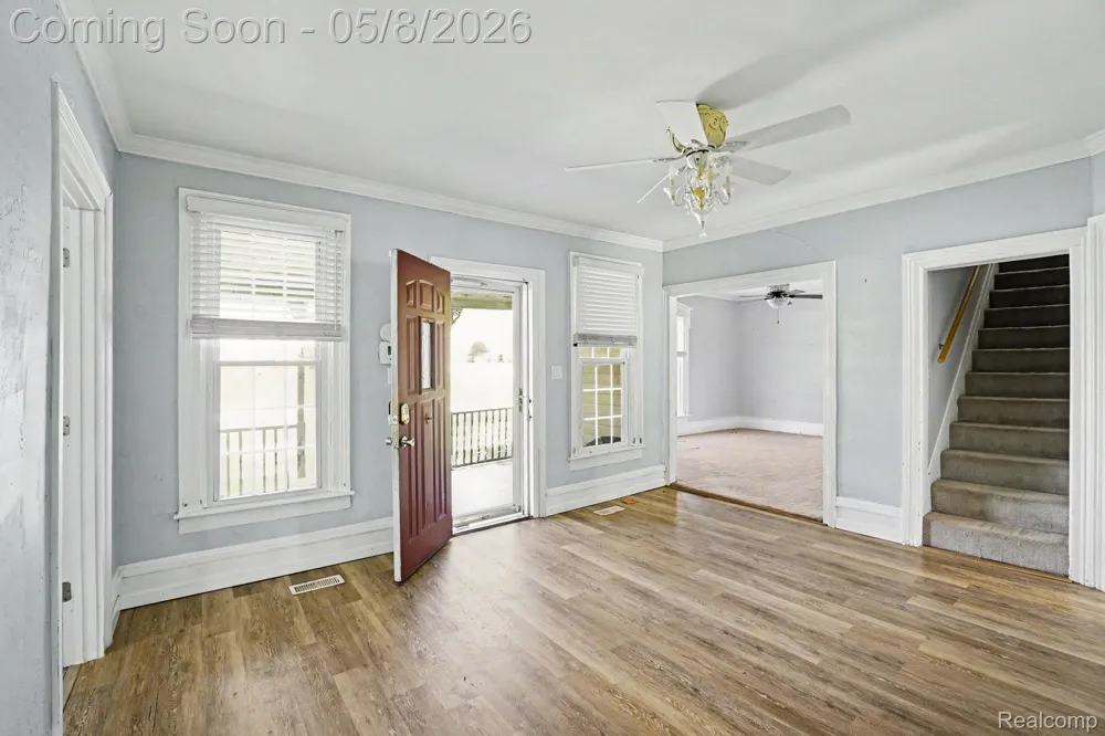 409 Fleming Street Howell City, MI 48843