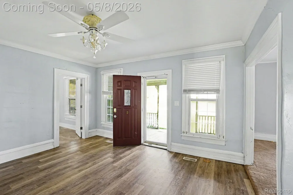 409 Fleming Street Howell City, MI 48843