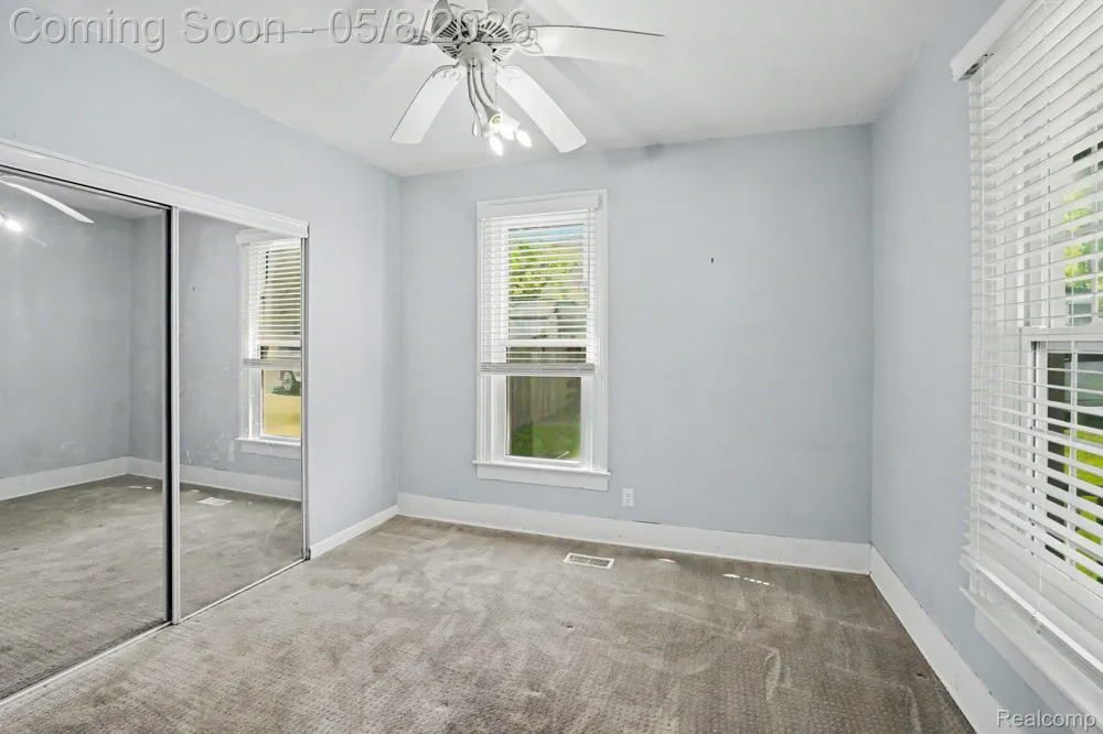 409 Fleming Street Howell City, MI 48843