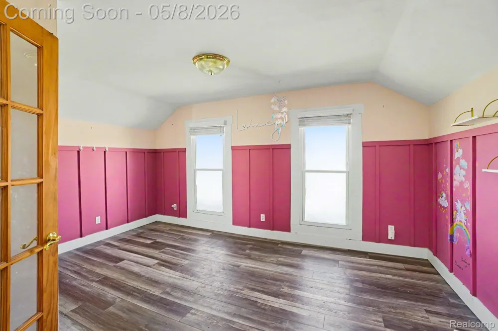 409 Fleming Street Howell City, MI 48843