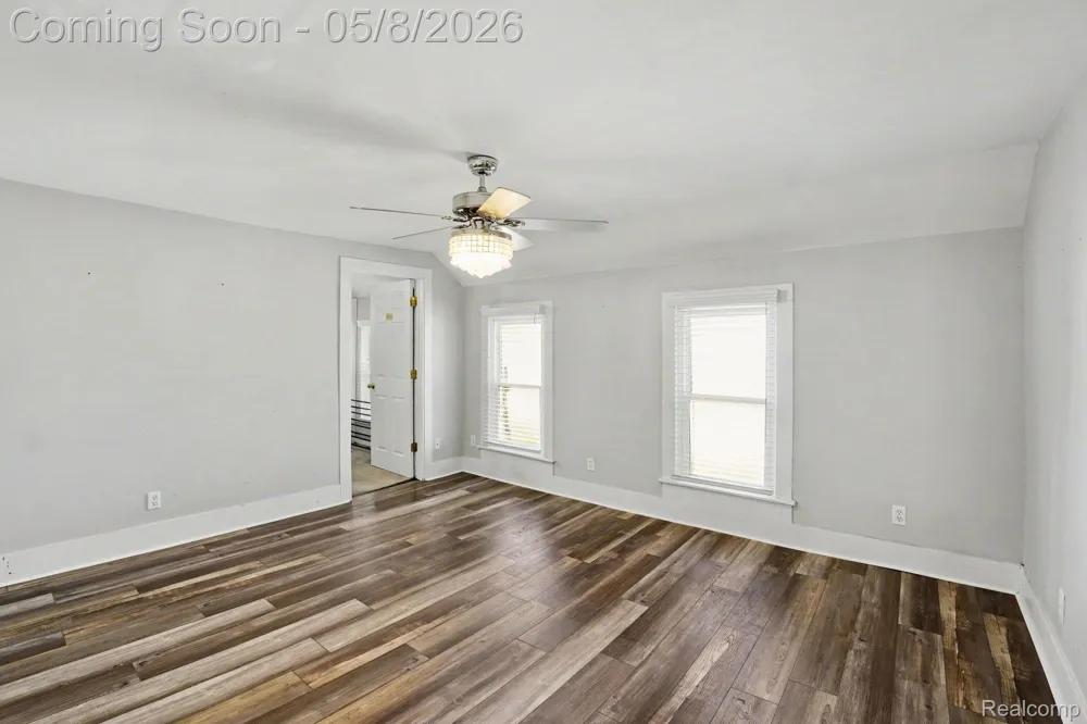 409 Fleming Street Howell City, MI 48843