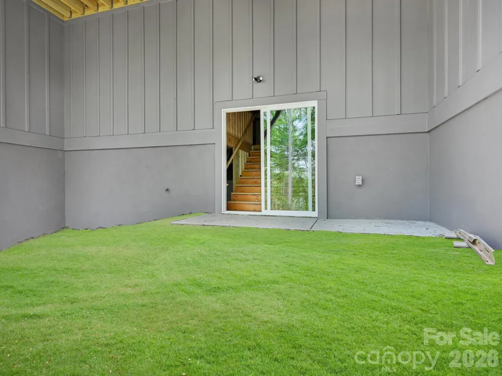 18 Erin Glen Court Fairview, NC 28730