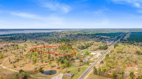 9 Eagle Falls Boulevard