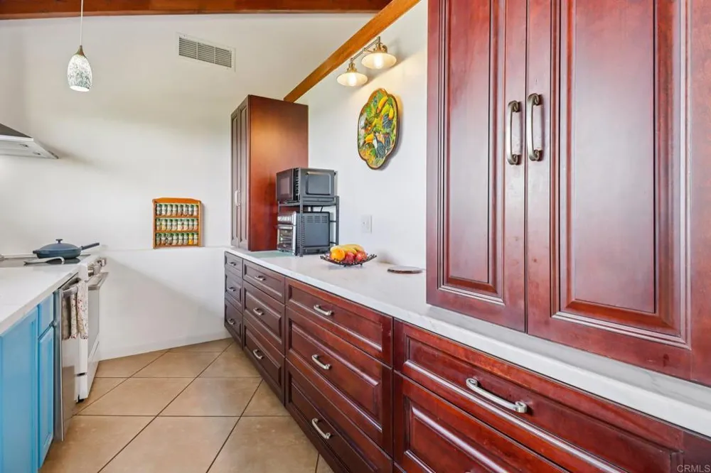 2068 Camino Culebra Vista, CA 92084