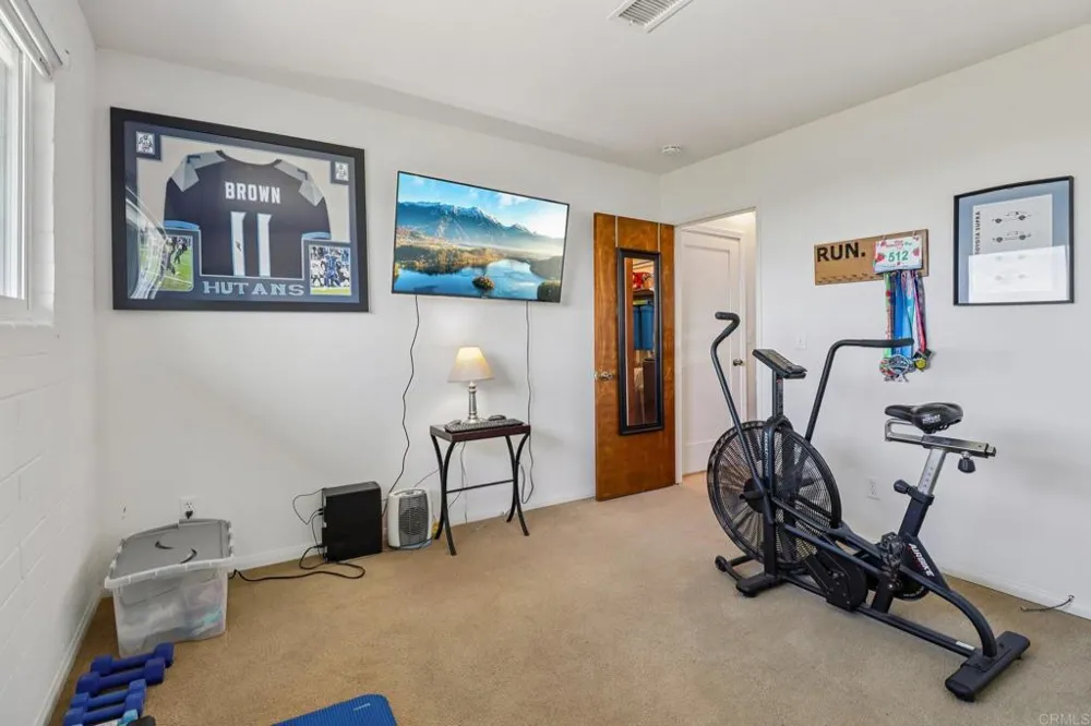 2068 Camino Culebra Vista, CA 92084