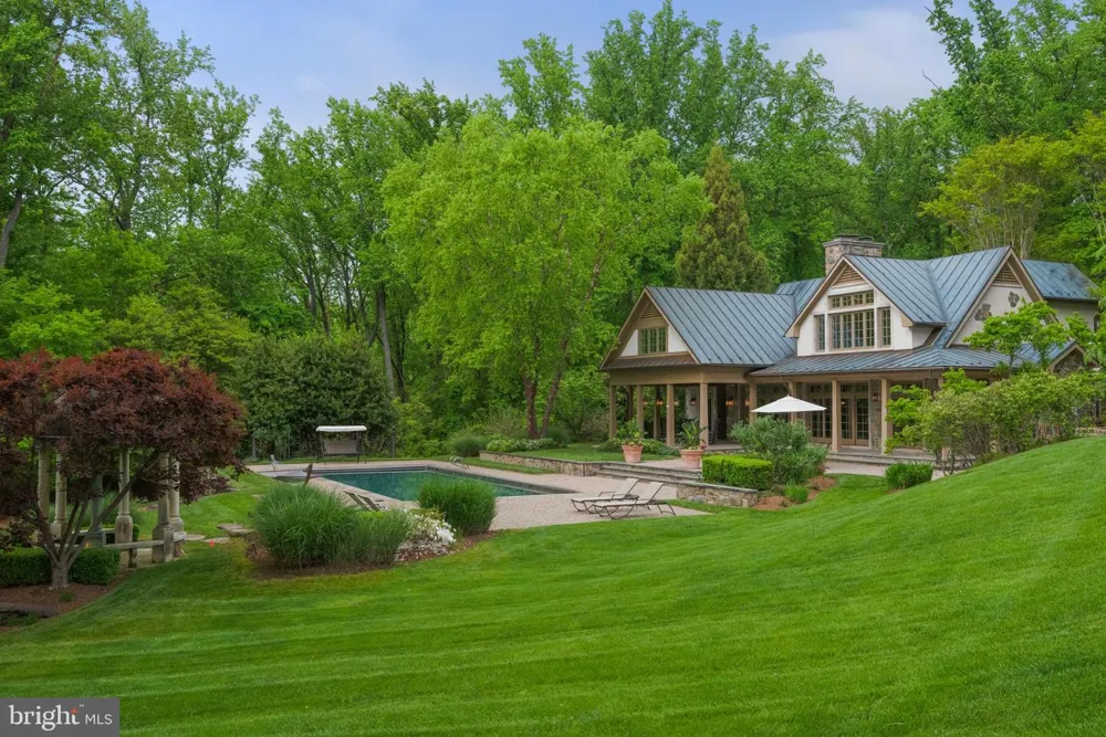 938 OLD COUNTY ROAD Severna Park, MD 21146