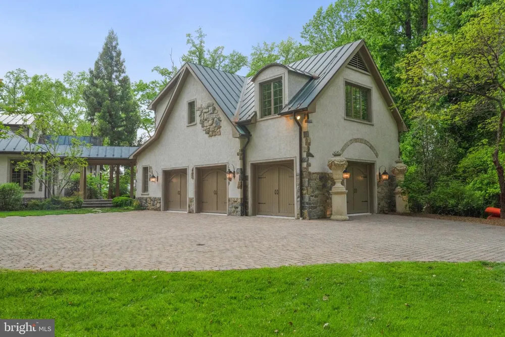 938 OLD COUNTY ROAD Severna Park, MD 21146