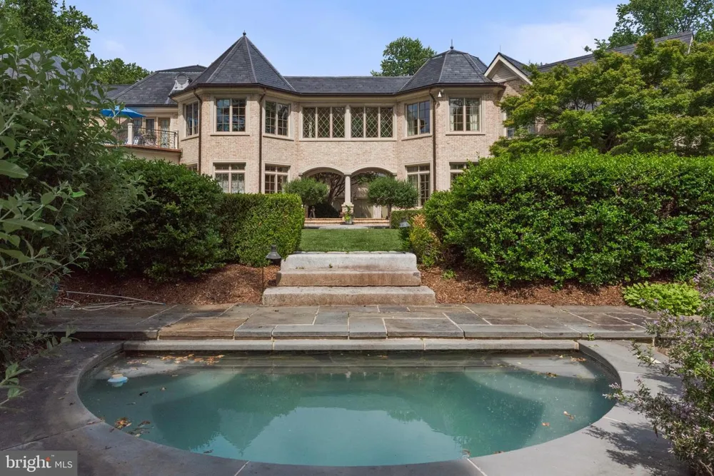 938 OLD COUNTY ROAD Severna Park, MD 21146