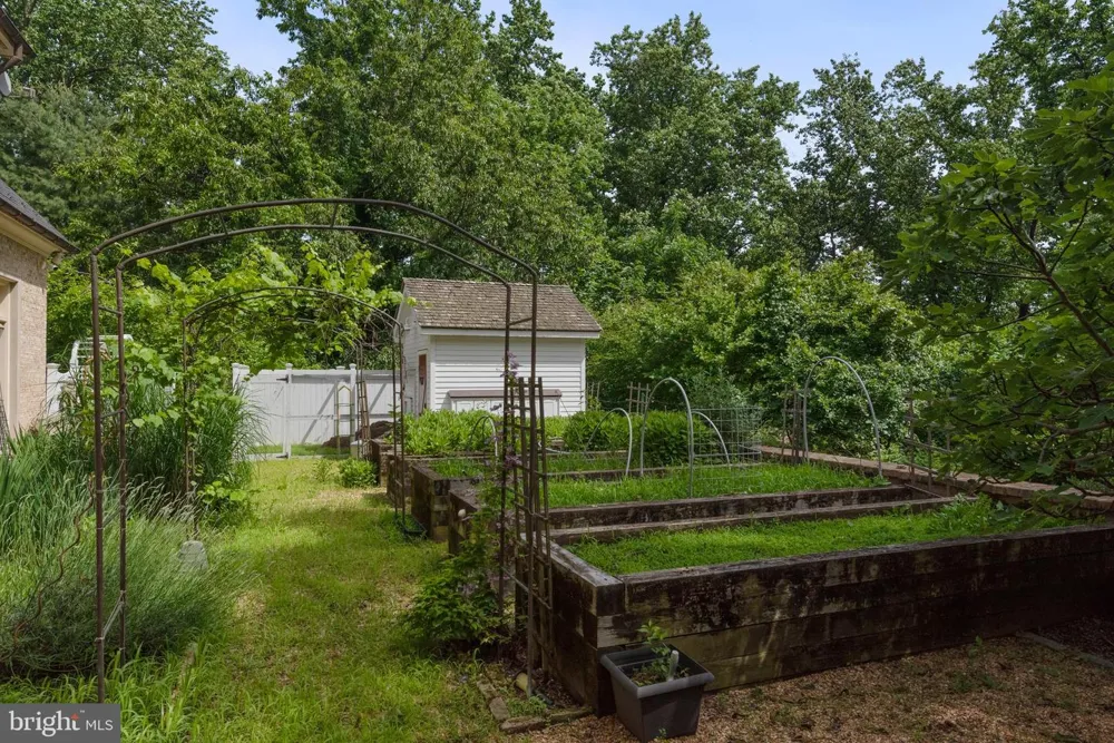 938 OLD COUNTY ROAD Severna Park, MD 21146