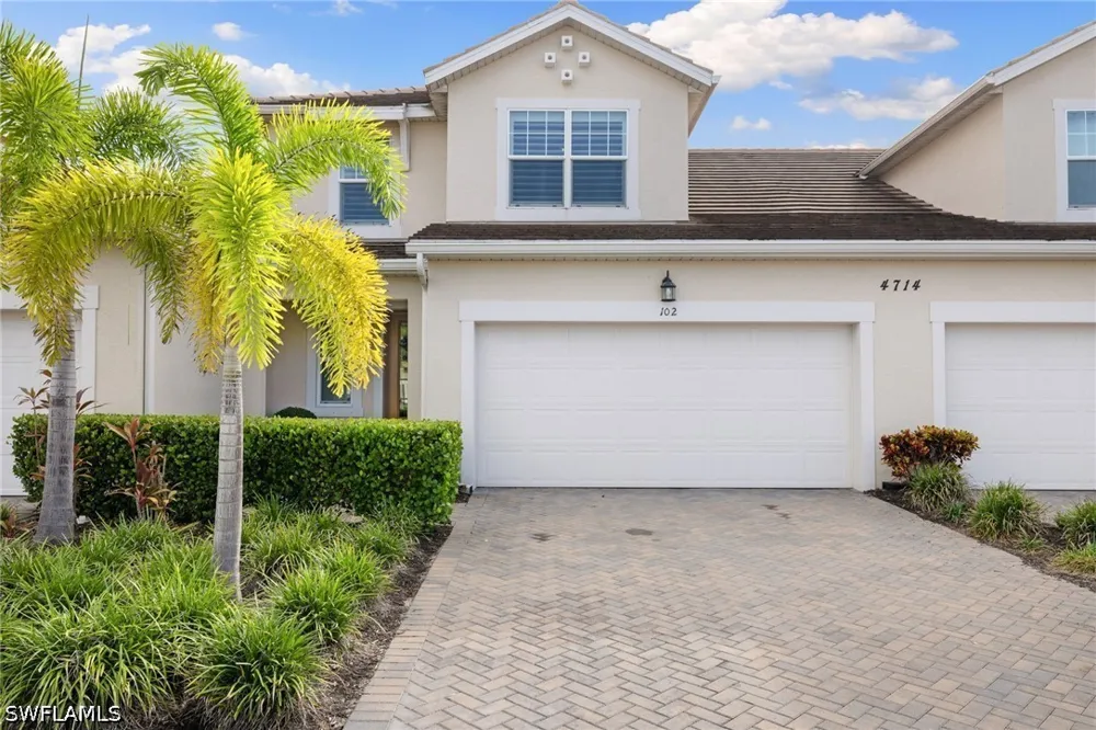 Arboretum Circle #102 Naples, FL 34112