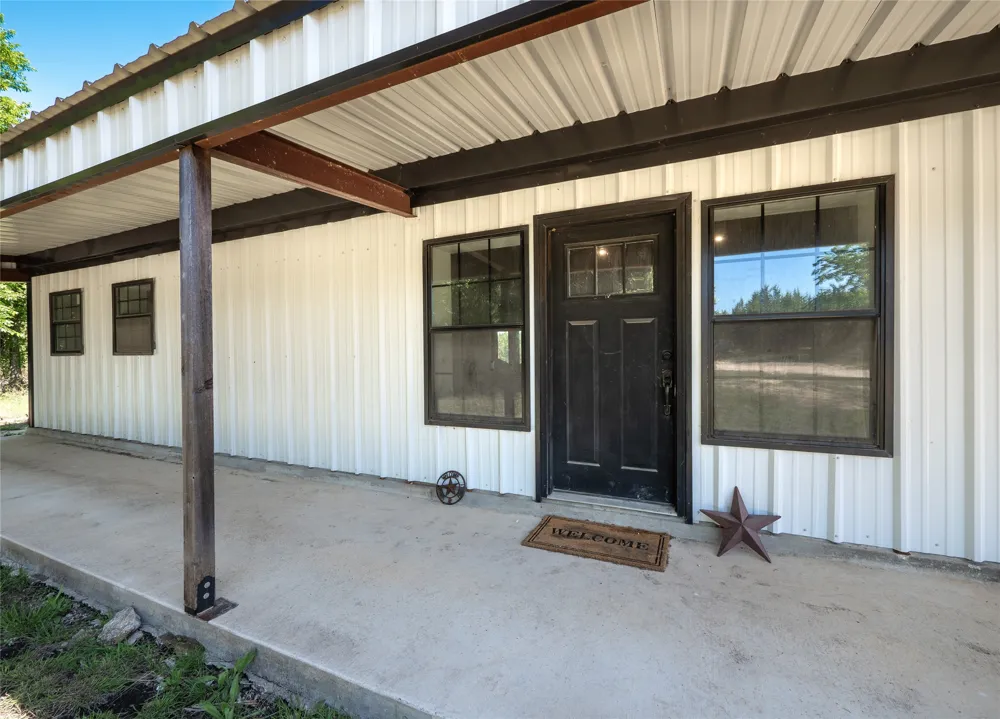 411 Avila Lane Briggs, TX 78608