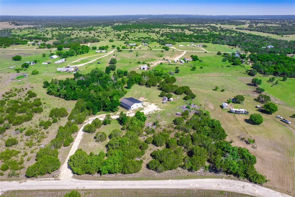 411 Avila Lane Briggs, TX 78608