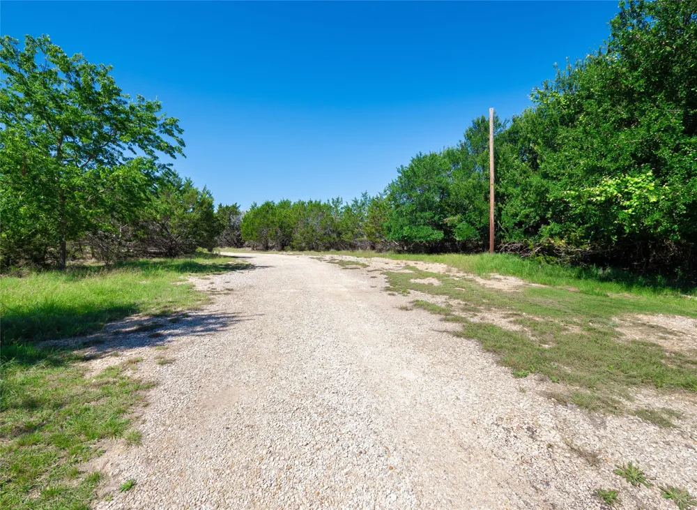 411 Avila Lane Briggs, TX 78608