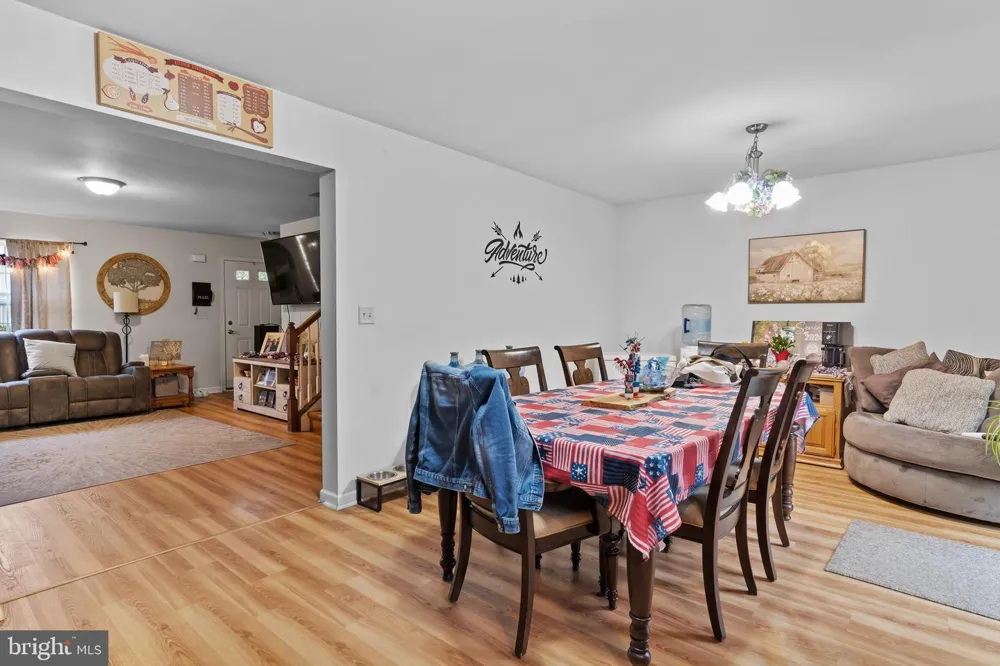 153 MAPLETON BOULEVARD Harrisburg, PA 17112