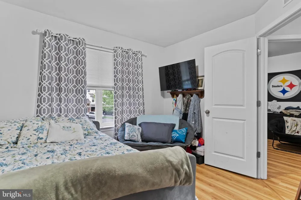 153 MAPLETON BOULEVARD Harrisburg, PA 17112