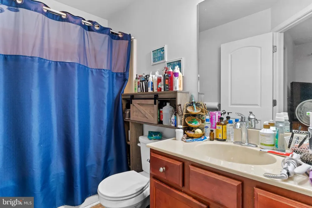 153 MAPLETON BOULEVARD Harrisburg, PA 17112