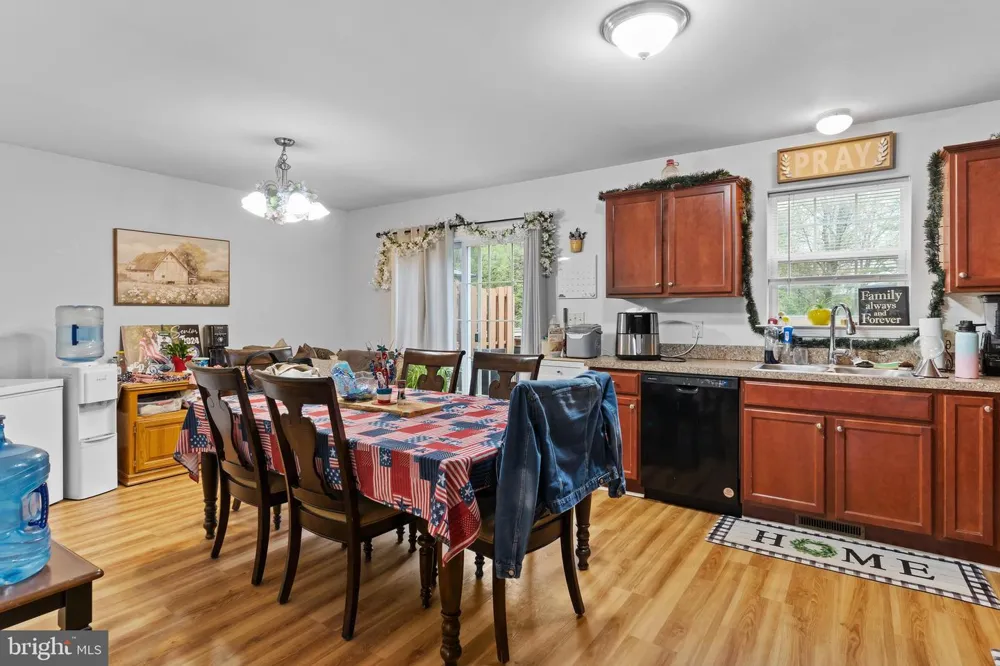 153 MAPLETON BOULEVARD Harrisburg, PA 17112