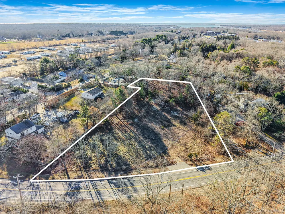 267 Old Country Road Eastport, NY 11941