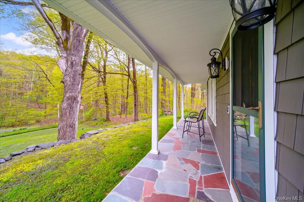 287 Hunns Lake Road Stanfordville, NY 12581