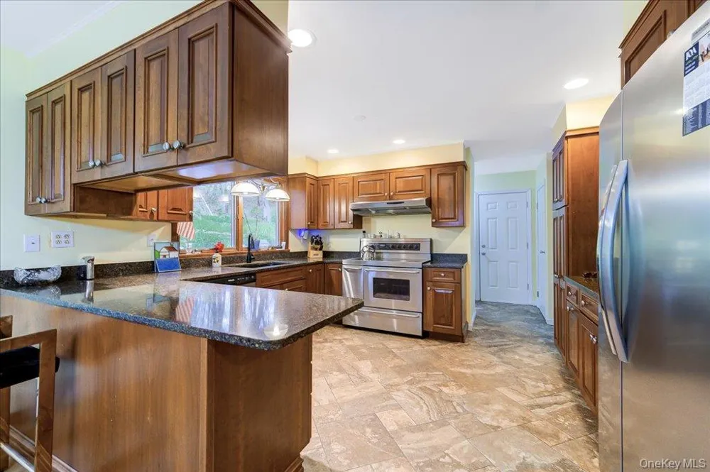 287 Hunns Lake Road Stanfordville, NY 12581