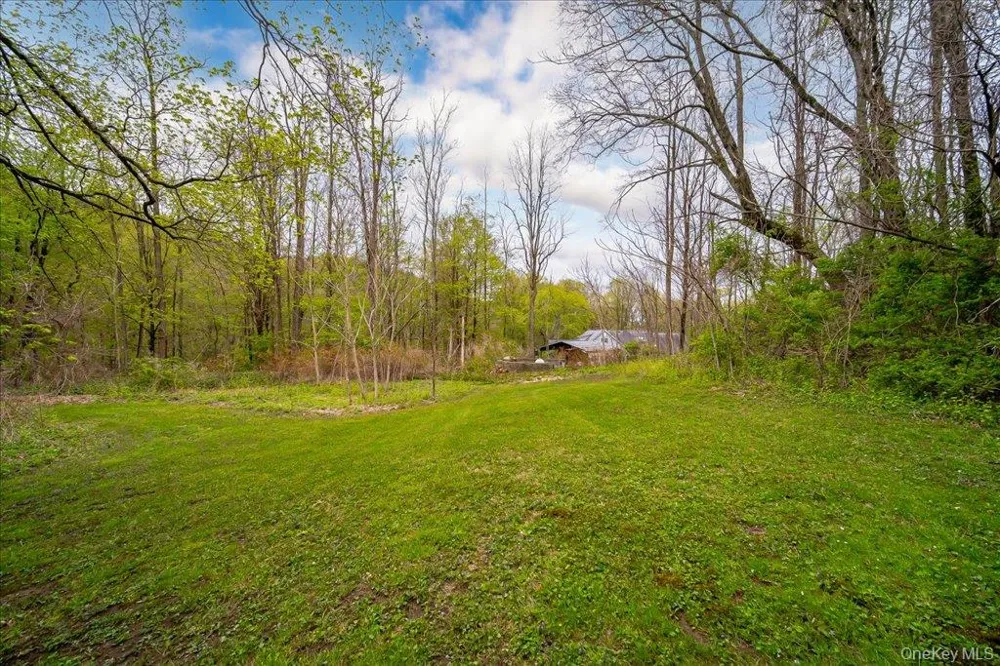 287 Hunns Lake Road Stanfordville, NY 12581