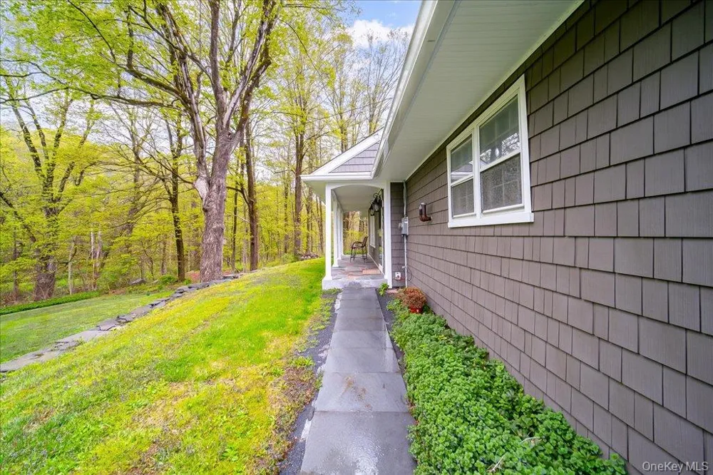 287 Hunns Lake Road Stanfordville, NY 12581