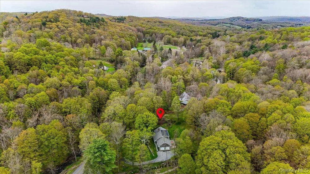 287 Hunns Lake Road Stanfordville, NY 12581