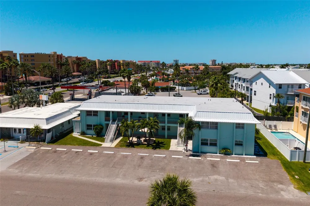 10 164TH AVENUE #1 Redington Beach, FL 33708