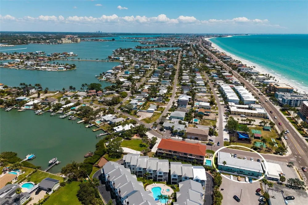 10 164TH AVENUE #1 Redington Beach, FL 33708