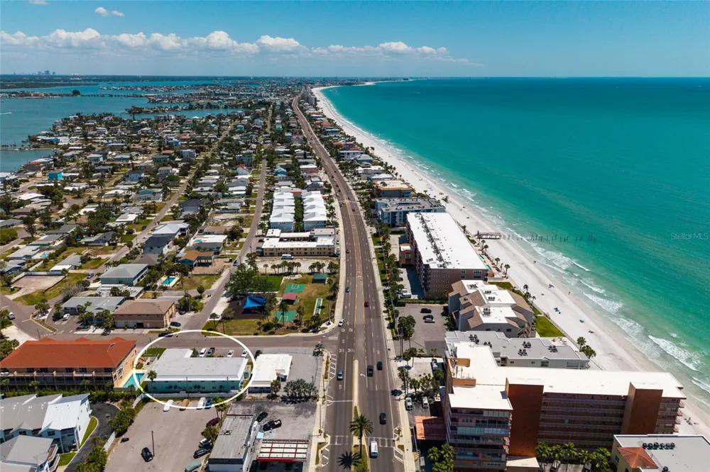 10 164TH AVENUE #1 Redington Beach, FL 33708