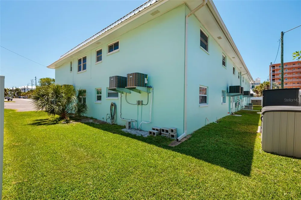10 164TH AVENUE #1 Redington Beach, FL 33708