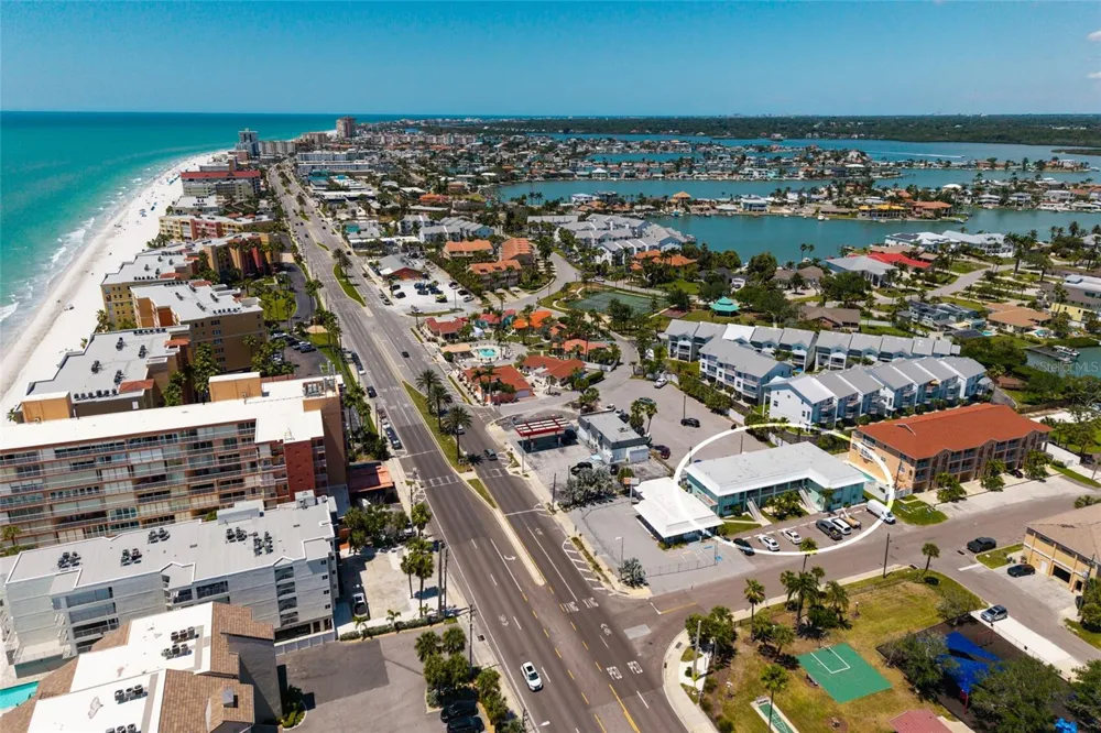 10 164TH AVENUE #1 Redington Beach, FL 33708