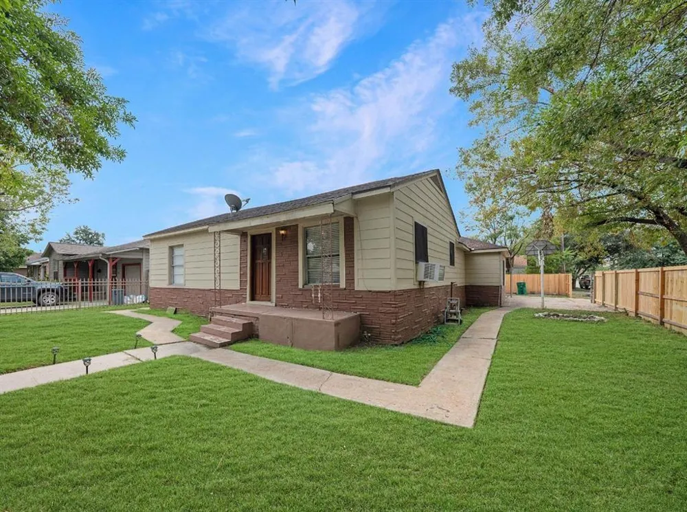 2111 3rd Street Galena Park, TX 77547