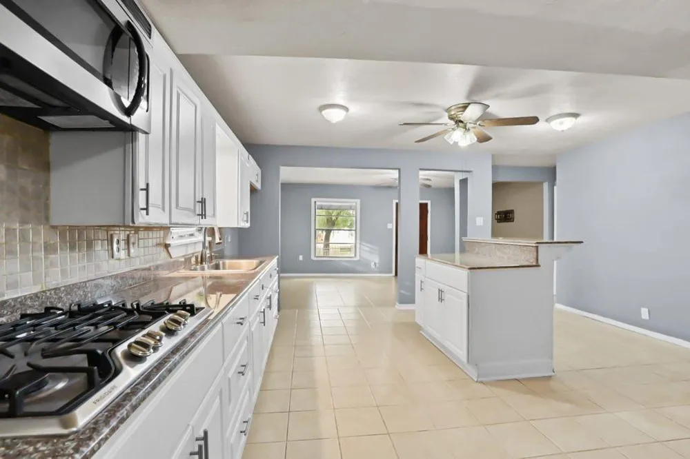 2111 3rd Street Galena Park, TX 77547