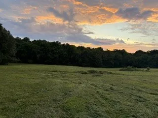 4884 Rock House Rd Portland, TN 37148