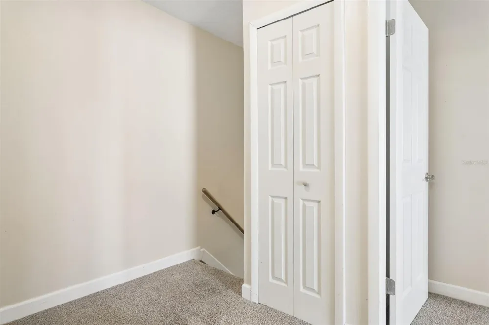 6341 TREETOP CIRCLE #6341 Temple Terrace, FL 33617