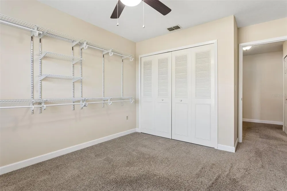 6341 TREETOP CIRCLE #6341 Temple Terrace, FL 33617