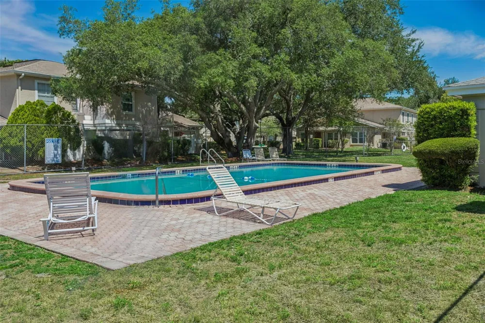 6341 TREETOP CIRCLE #6341 Temple Terrace, FL 33617