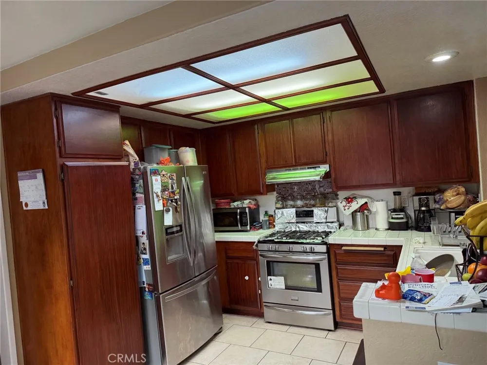 16799 Calle Pinata Moreno Valley, CA 92551