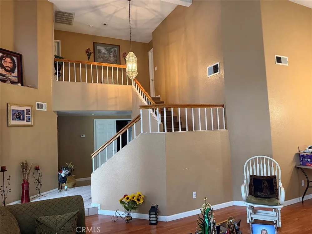 16799 Calle Pinata Moreno Valley, CA 92551