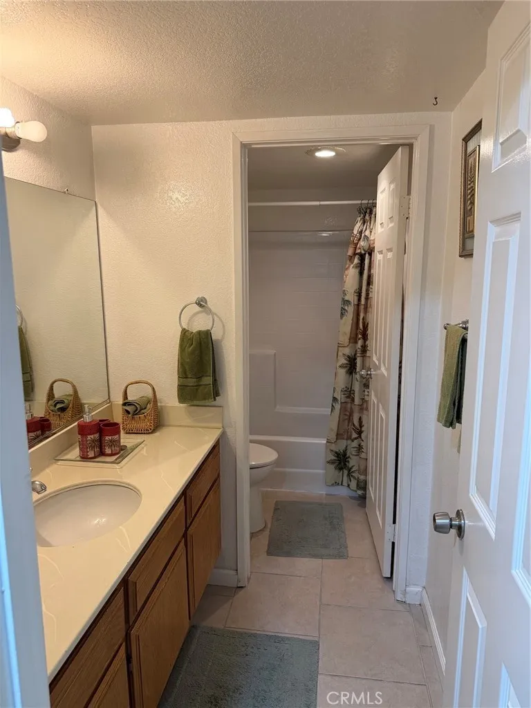 16799 Calle Pinata Moreno Valley, CA 92551