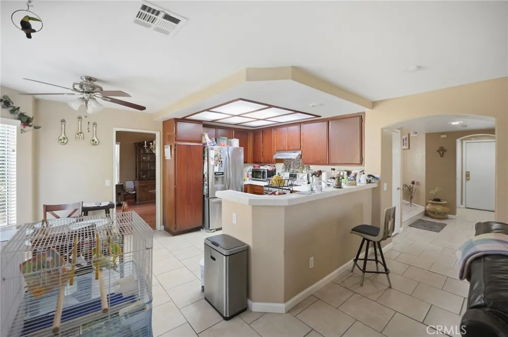 16799 Calle Pinata Moreno Valley, CA 92551