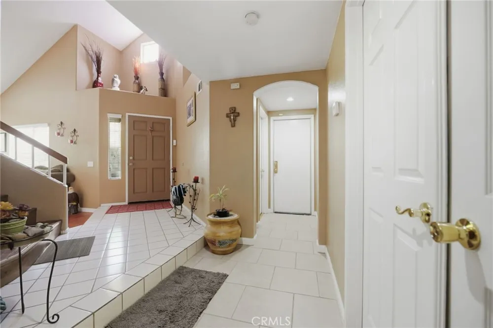 16799 Calle Pinata Moreno Valley, CA 92551